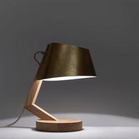 ALMUT 1411 stolná lampa zakrivená Ø 23 cm ananás