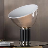 FLOS Taccia small – stolná LED lampa, čierna