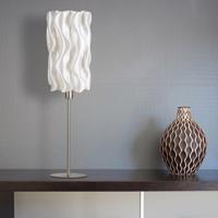 Stolná lampa Amöbe z biomateriálu, výška 70 cm